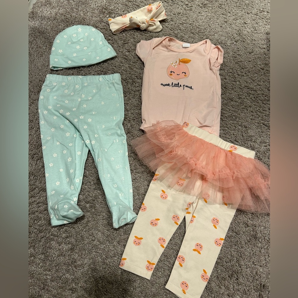 Adorable Baby Outfit Set with Tutu and Hat- nwot- 3-6 months